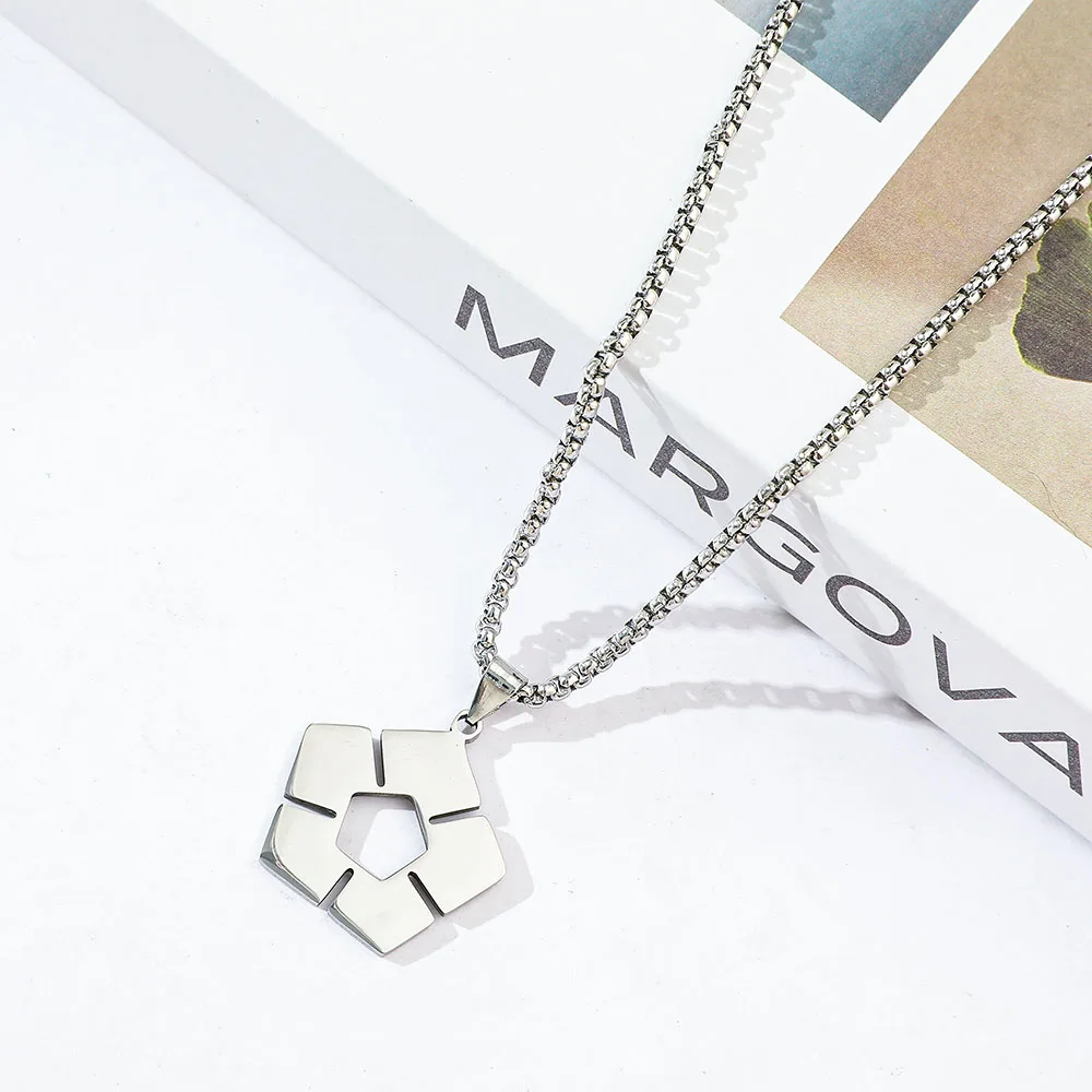 Modische Pentagon-Halskette Anime Cartoon Fußball-Symbol Edelstahl-Schmuck Kreative Cosplay-Accessoires Geschenk für Frauen Männer – Detail 1