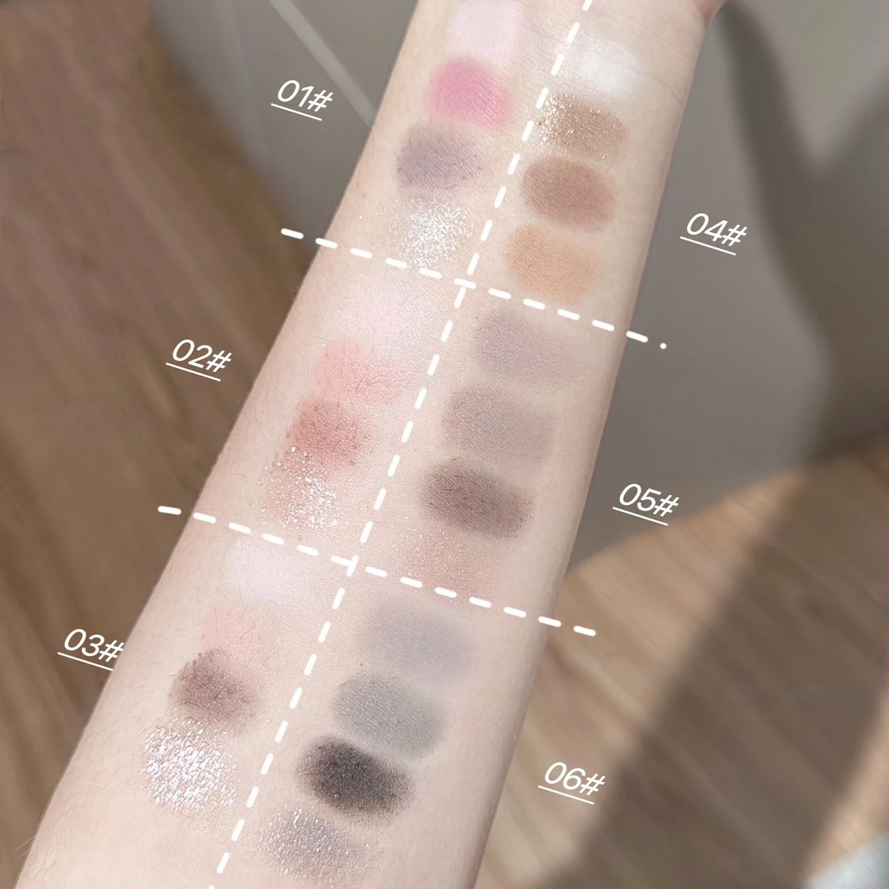 アート バリュー バタフライ 4 色アイシャドウ パレット 真珠光沢のあるマット ブライトニング ファイン フラッシュ コントゥアリング ブラッシュ パレット