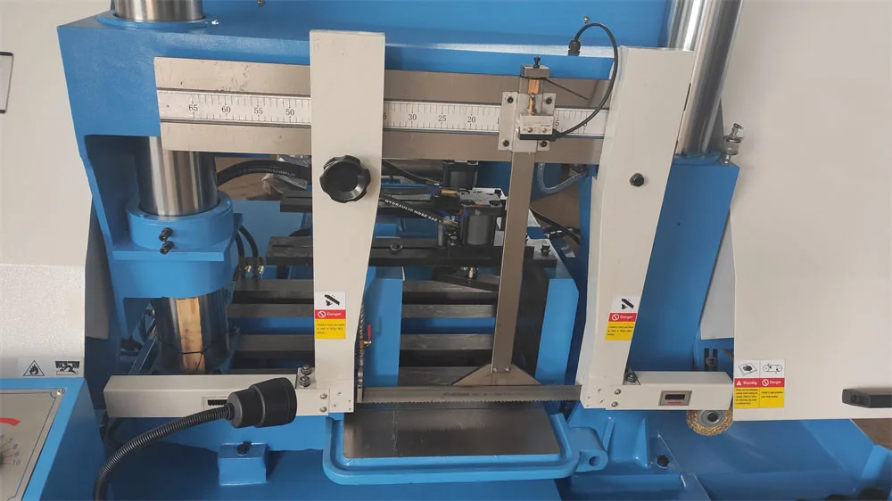 GHS4250 CNC Horizontal Band Sawing Machine High Precision Automatic Metal Cutting Hacksaw with Motor New Condition