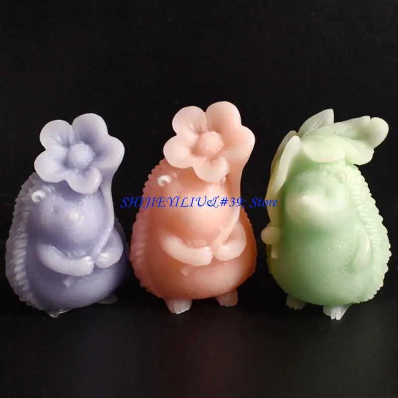 

E21F Artistics Sturdy Silicone Holder Mould with Hedgehog Designs Motifs Accessory for Crafting and Home Decoration