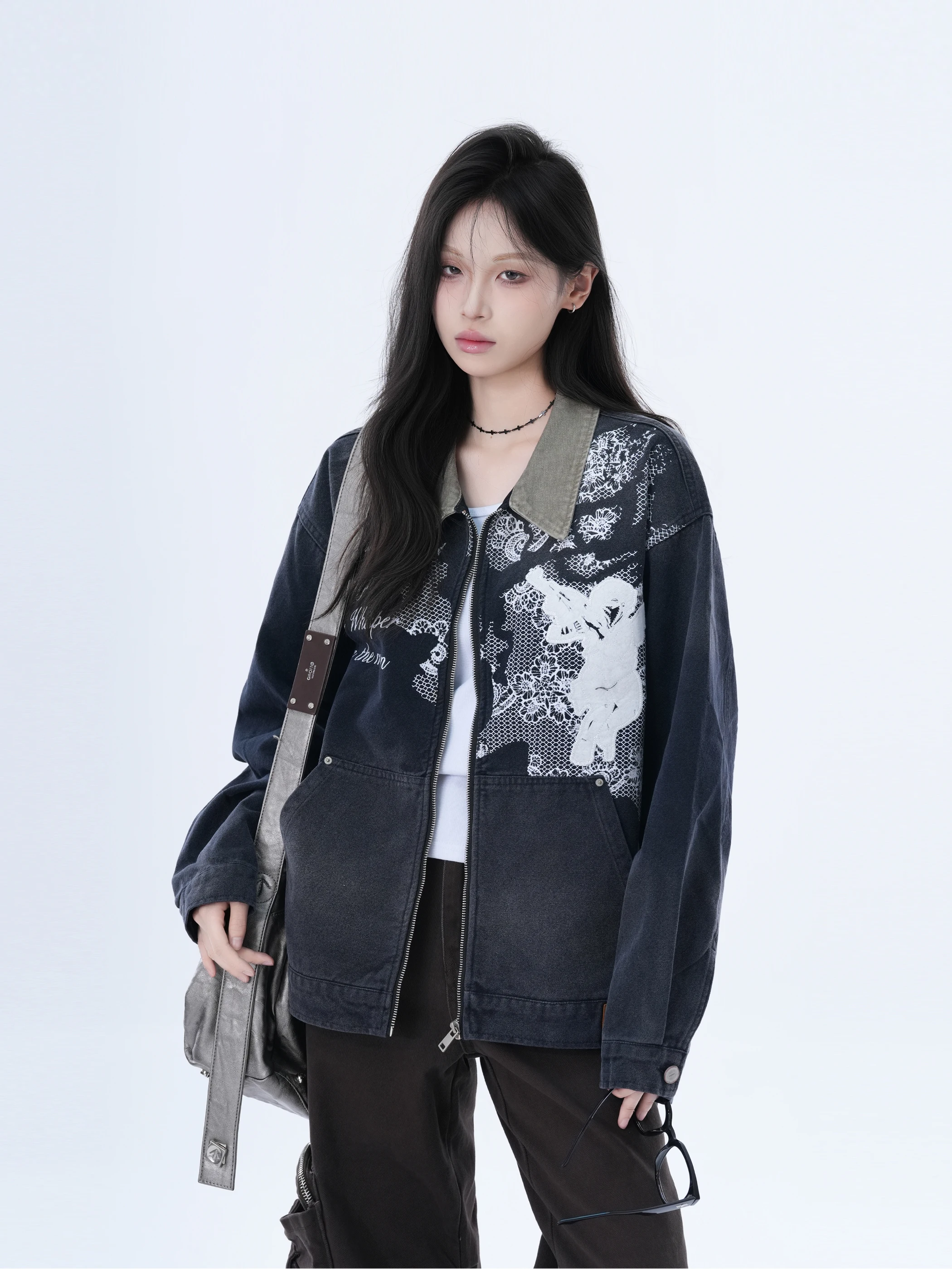 

Womens Loose Fit Waed Denim Jaet with Lace Patchwork Design American Retro Sle Streetwear Faion Outerwear Coat