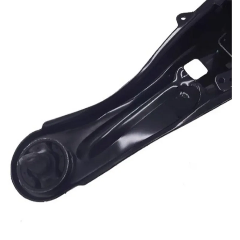 China Brand New Rubber Sleeve Rear Support Arm Lower Swing Arm Line Left Right for Jeep Compass Patriot Caliber