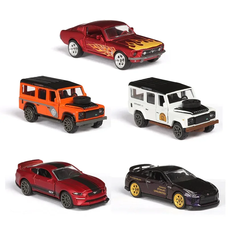 Majorette 3152 1:64 LAND ROVER DEFENDER 110 FORD Mustang GT POLICE NISSAN GT-R Die-cast alloy trolley model for boy gift