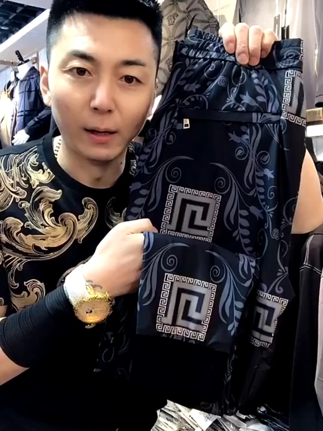 

Мужские повседневные брюки зауженного кроя из быстросохнущей тонкой ткани, летние модные брюки из гладкого вельвета, стильные и трендовые