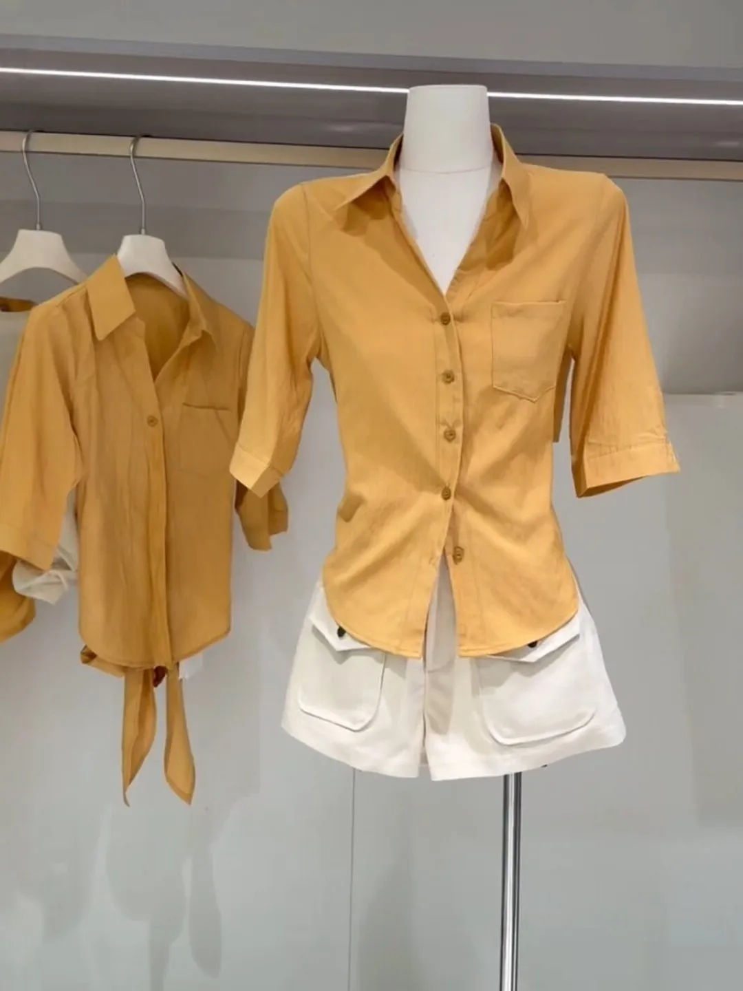 

Elegant Yellow Midi-Sleeve Shirt Women's Fashion Slim Fit Hong Kong Style Retro Personality Summer New Arrival Top