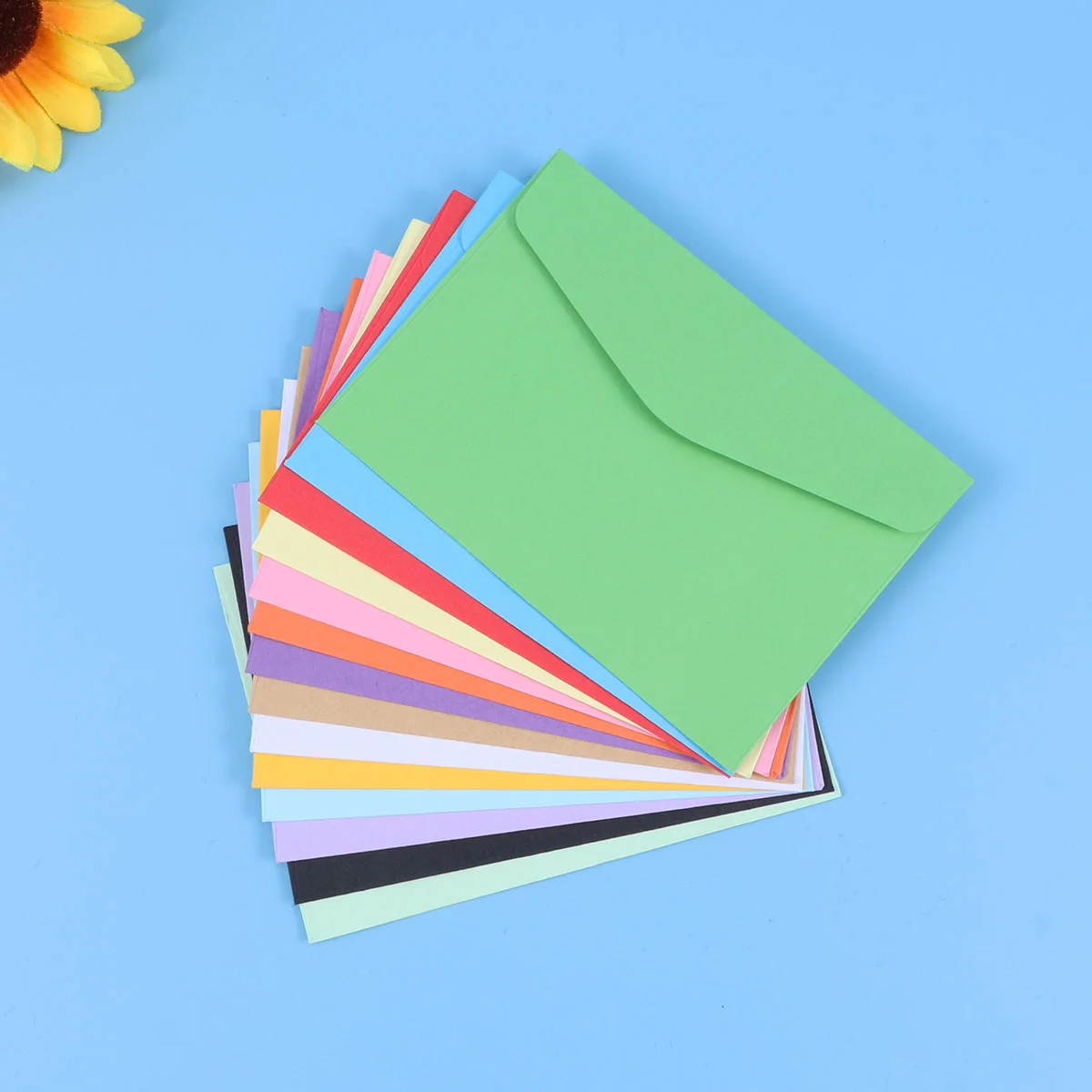 100pcs Mini Envelopes Candy Colors Blank Envelopes Stationery Gift Solid Color Envelopes Post Photo Letter Envelopes for Office