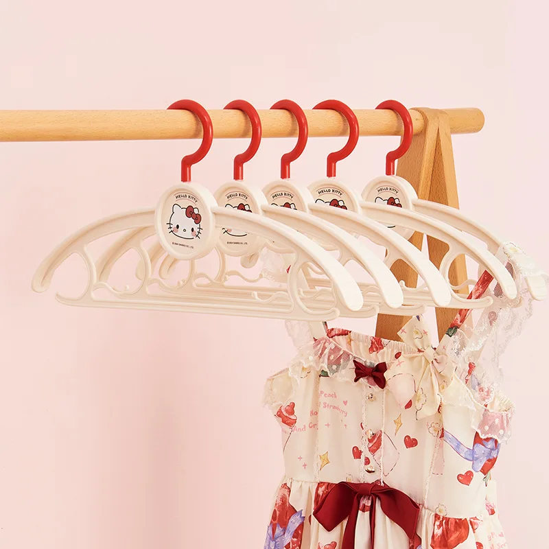 5 uds Kawaii Sanrio tendedero balcón encantador Hello Kitty productos para el hogar niñas plástico antideslizante estudiantes dormitorio percha de ropa