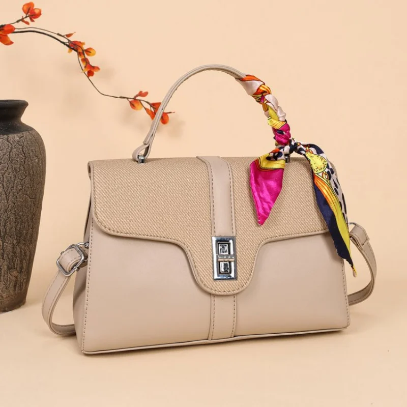 

Модный модный повседневный мини-клатч с буквенным логотипом для женщин, стильный простой дизайн для отдыха и бизнеса