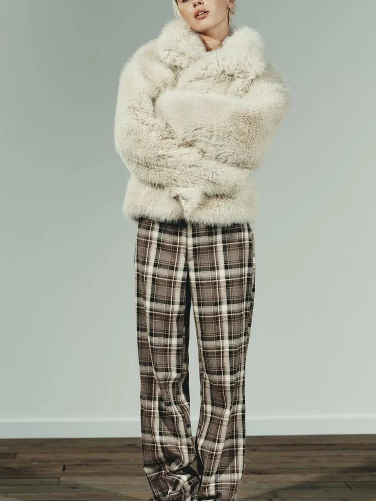 

Новое поступление осени/зимы в европейском и американском стиле 2025 года, женская одежда, модное и универсальное пальто с эффектом искусственного меха