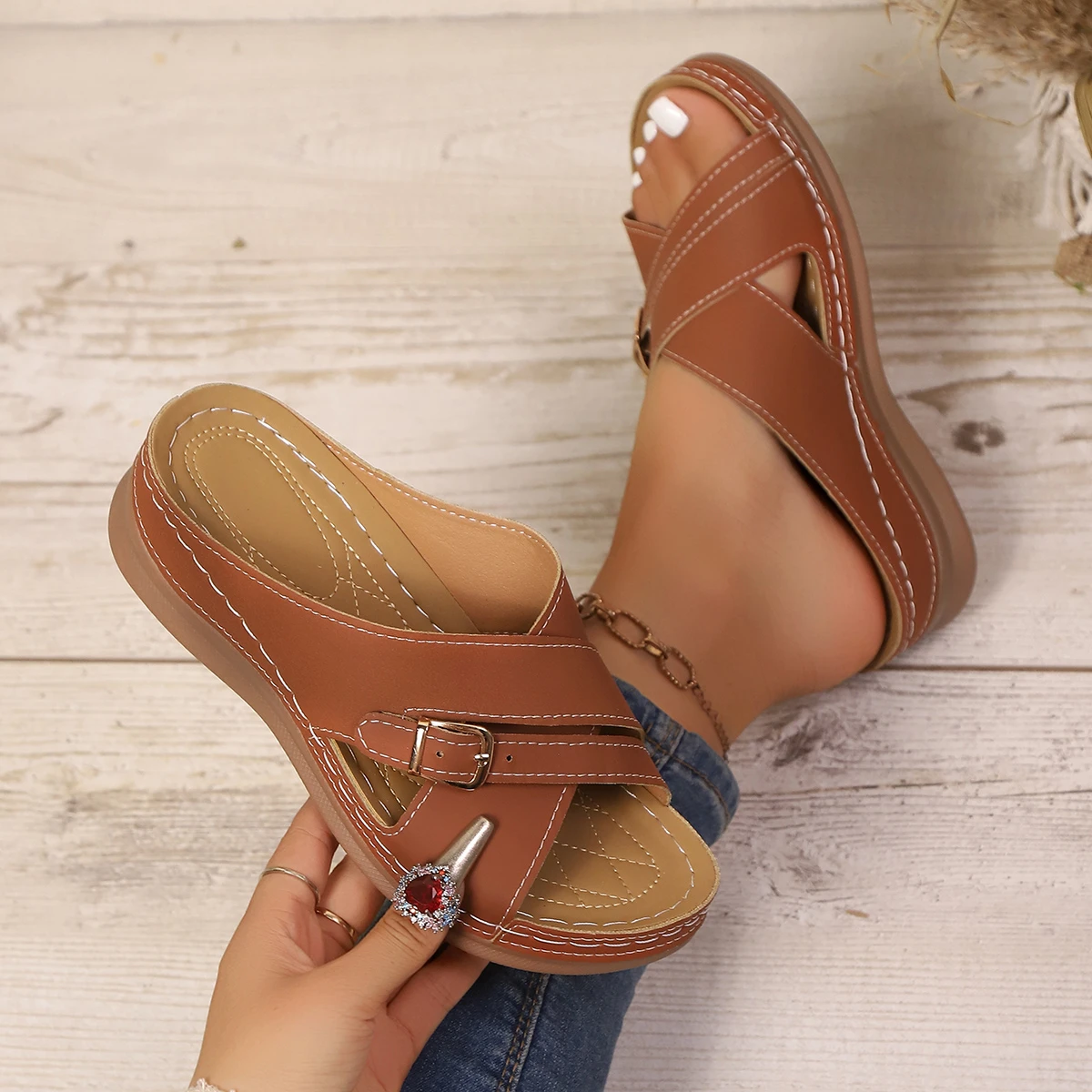 chinelos-femininos-leves-sola-grossa-2025-verao-novas-sandalias-casuais-tamanho-grande-confortavel-designer-sapatos-slides-feminino
