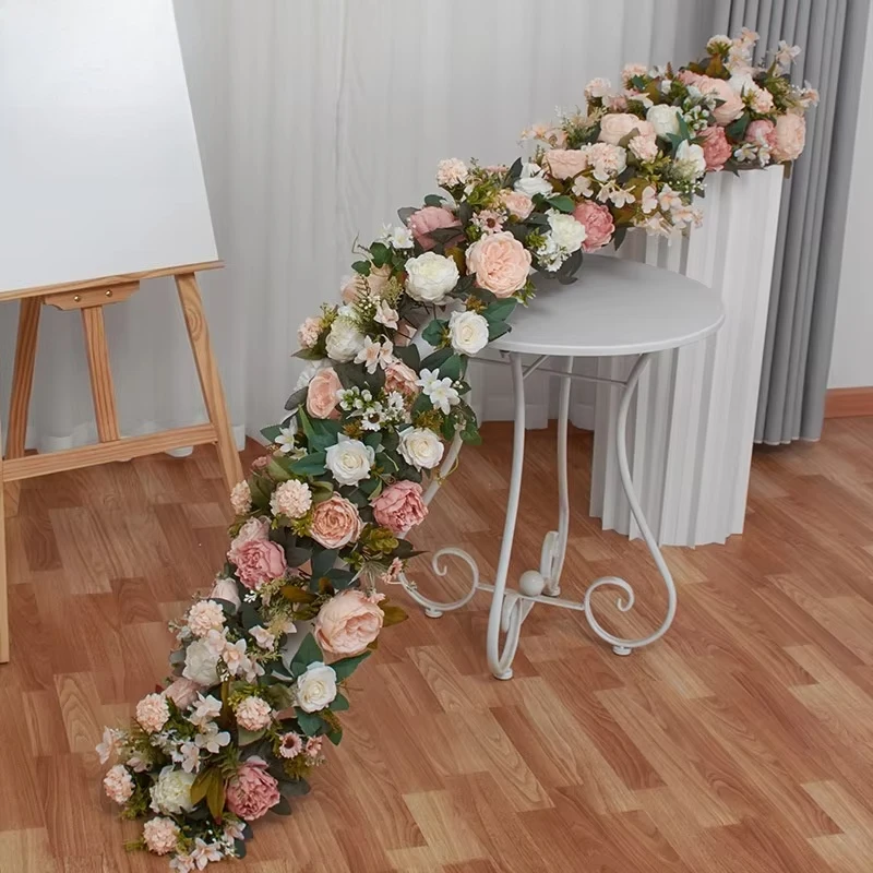 Floral europeo con fondo de boda hecho a mano, fila larga de flores artificiales, arco de flores decorativo, Día de San Valentín