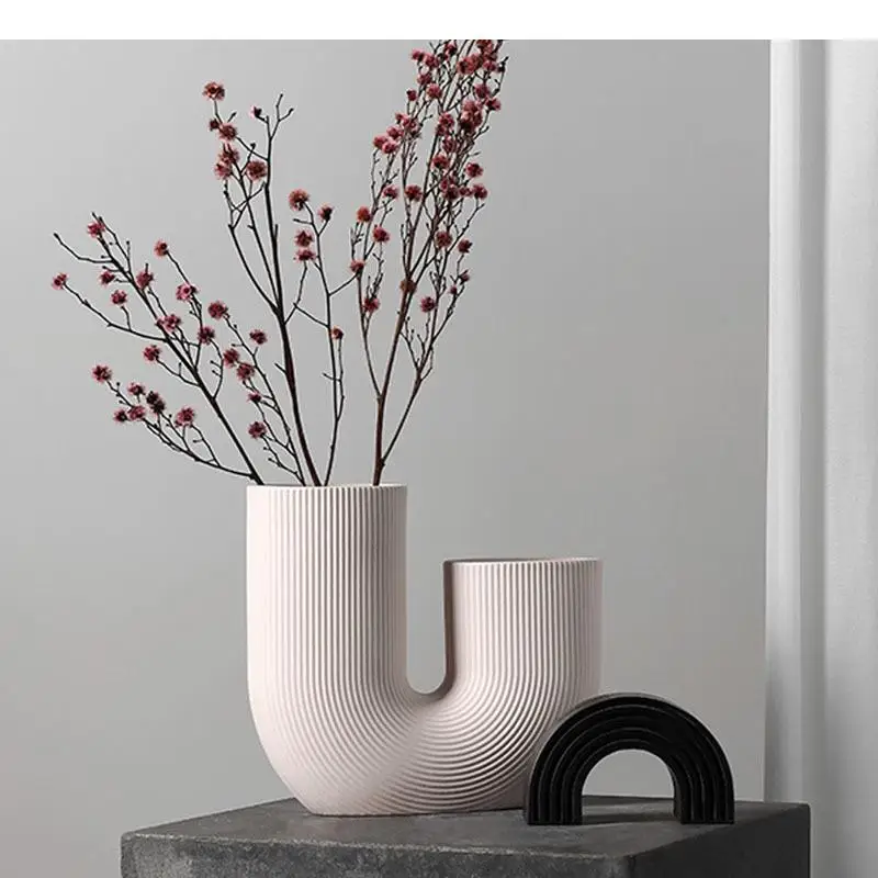 U-shaped Ceramic Vases Tabletop Flower Arrangement Creativity Ornaments Crafts Porcelain Vase Home Decoration Accessories Modern