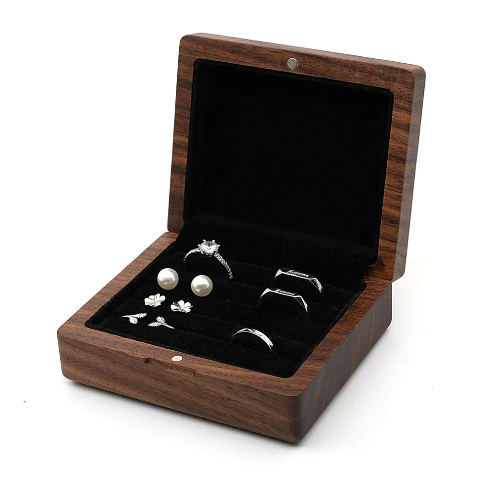 

Portable Walnut Wood Wedding Ring Box Storage Earrings Ring Travel Storage Box Jewelry Storage Box