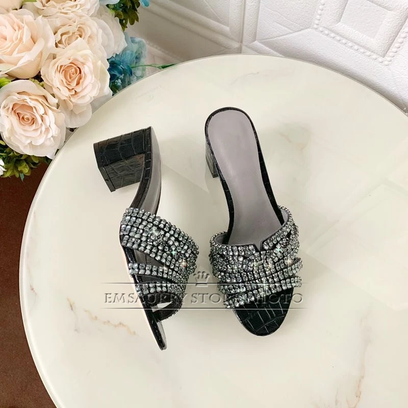 Diamond Rhinestone Banquet Shoes Woman Genuine Leather Med Hoof Heel Sexy Open Toe Slim Summer Sandals Women