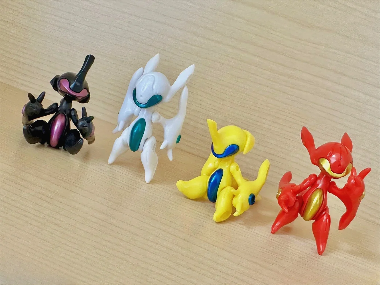 SO-TA cápsula brinquedos legal FORM Bits Dragon bebê robô montagem juntas móveis gasha mini figuras montagem ornamentos escala 1/12