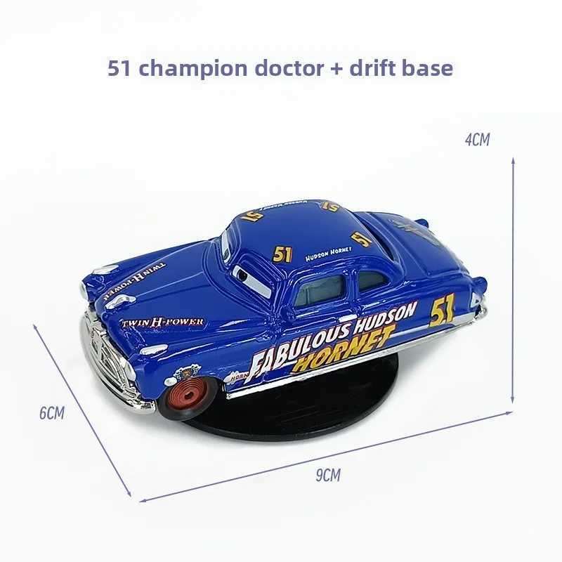 Pixar Cars 3 - Lightning McQueen Drehbares Drift-Ornament für Armaturenbrett und Mittelkonsole, Innendekoration, Spielzeug, Überraschungsgeschenk für Fahrer – Detail 10