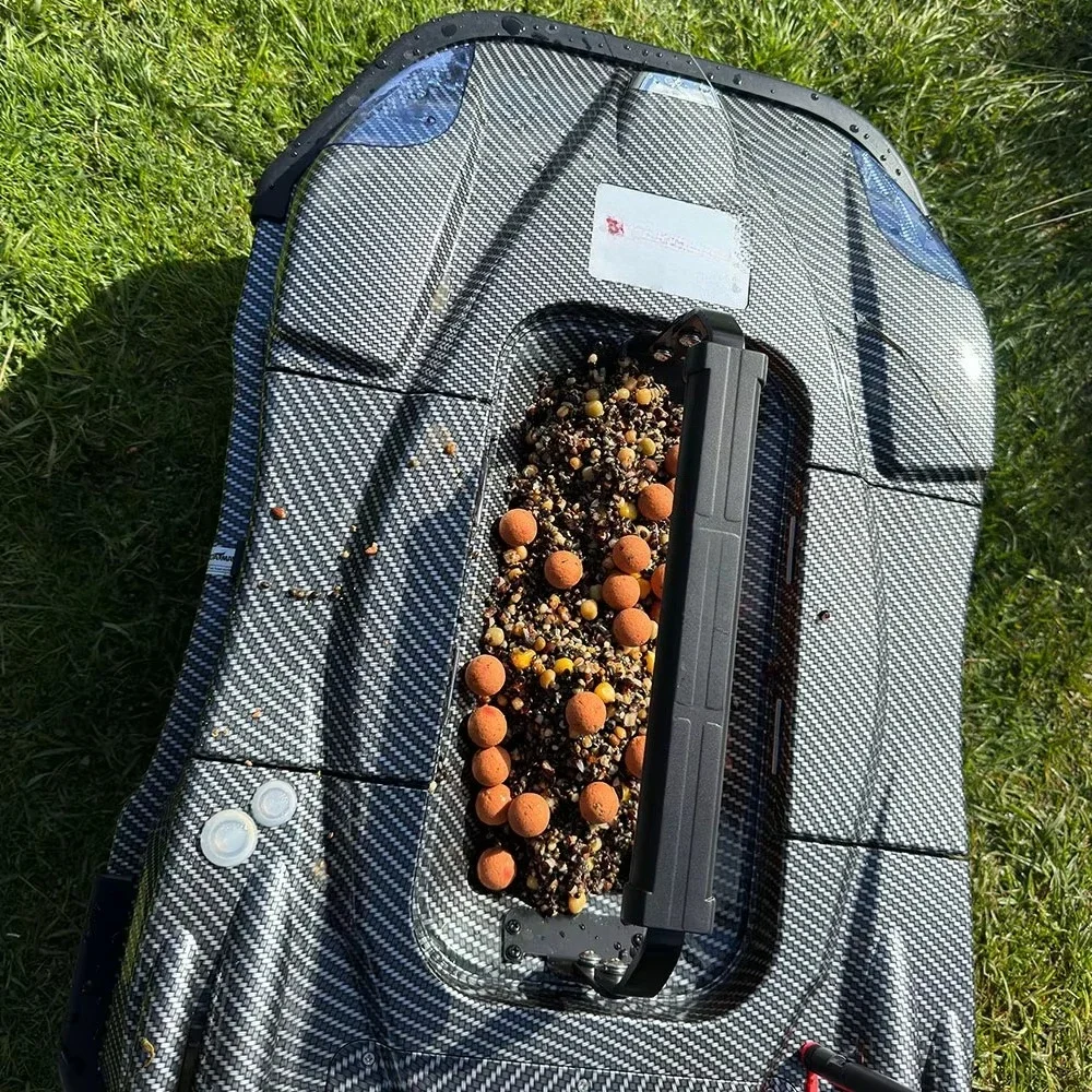 Powerful Reliable Long-Distance Casting with Long Battery Life Bait Boat for Bad Water Conditions