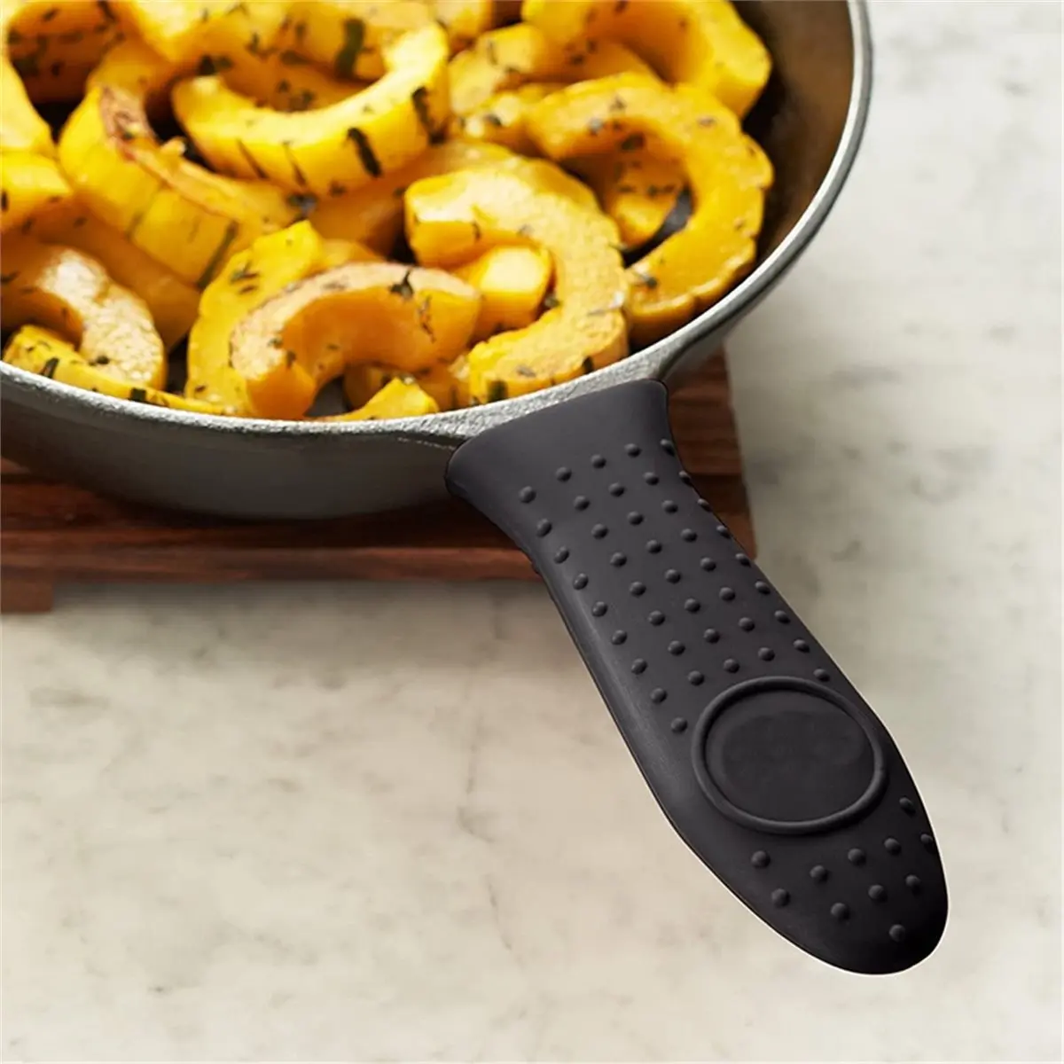 Latest Model,Silicone Hot Skillet Handle Cover Holder Black