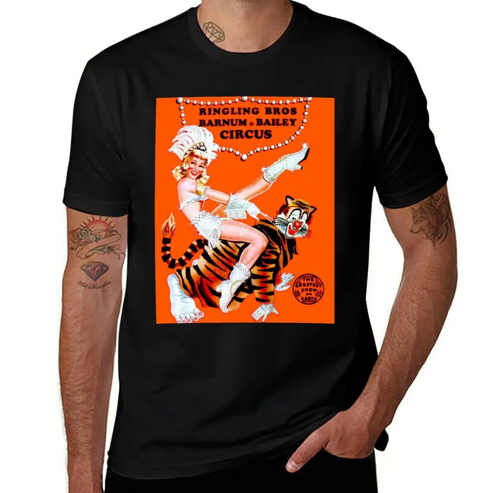 RINGLING BROS, BARNUM and BAILEY : Vintage 1939 Circus Advertising Print T-Shirt Casual Daily Outfit T-Shirt