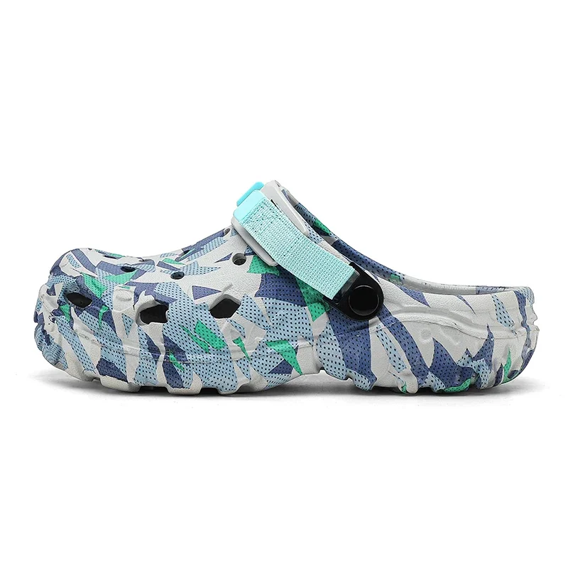 New Men's Clogs Slippers Sandal Men Garden Shoes Flat Camouflage Sandals Male Sneakers Outdoor Flip Flops Home Clogs view 4