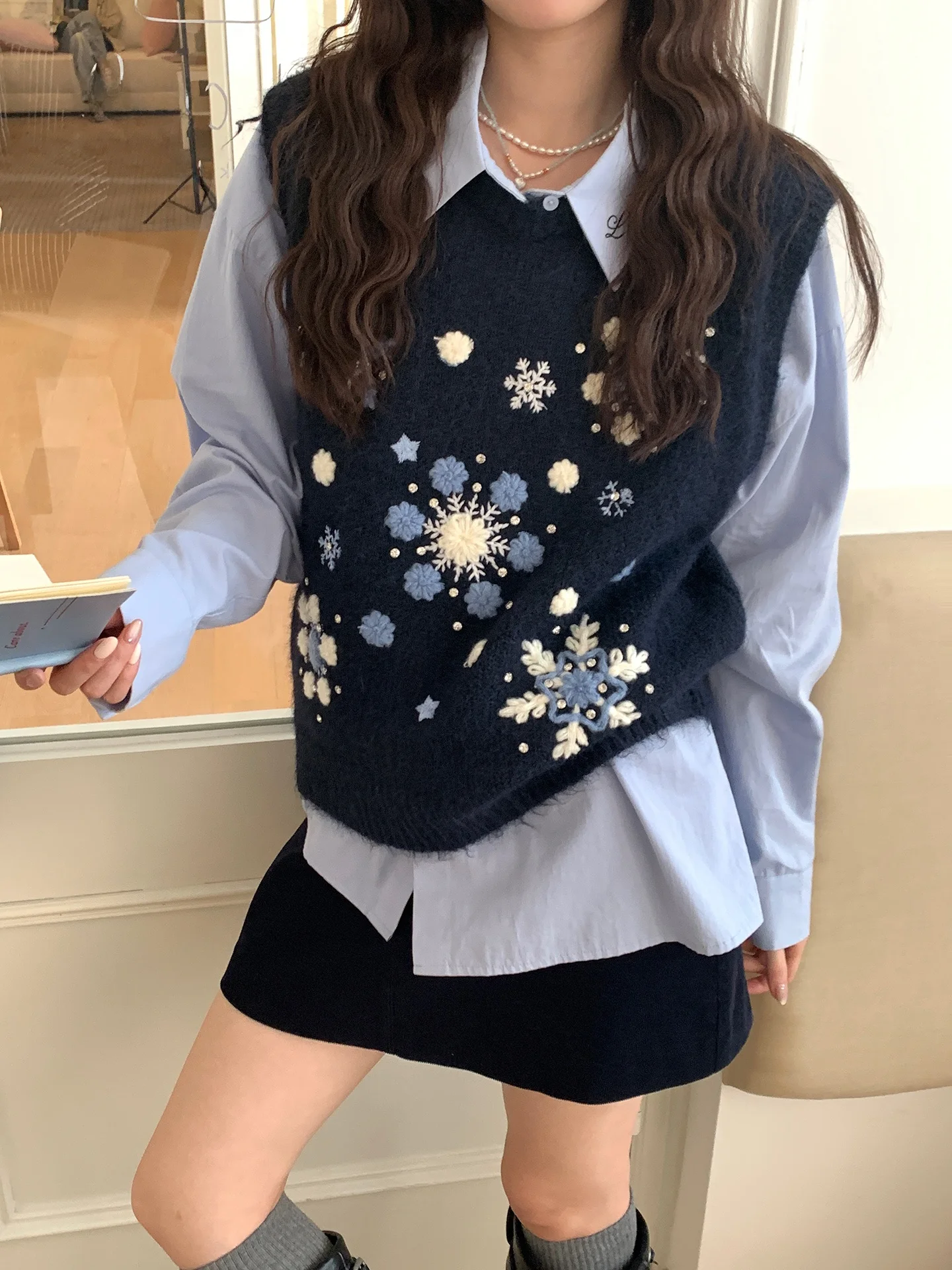 

Корейский утепленный жилет с 3D-вышивкой в виде снежинок, комфортный женский топ для прогулок, путешествий, повседневной носки и поездок на работу