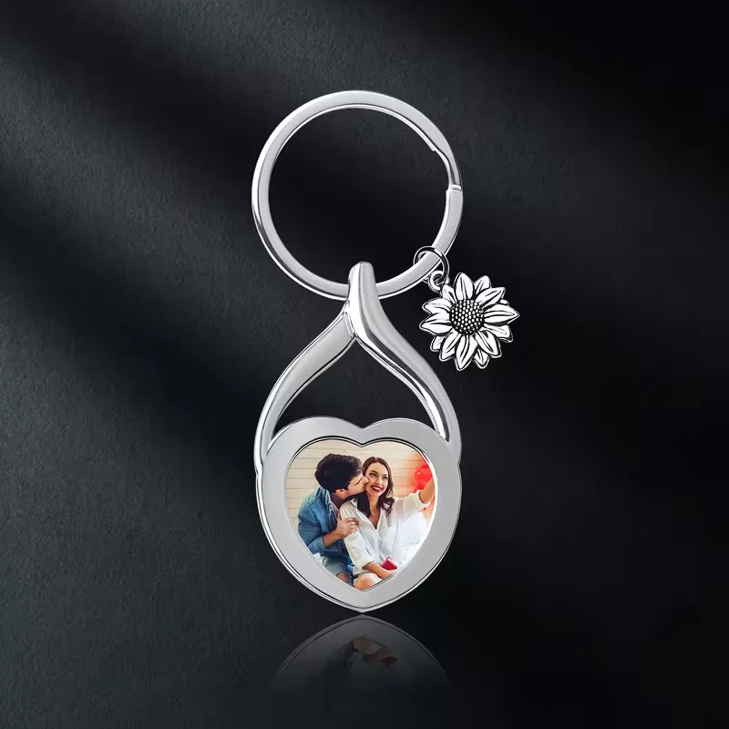 Custom Photo Keychain, Personalised sunflower Custom Photo Keychain, Suitable as a Commemorative Gift for Friends and Family - view 3