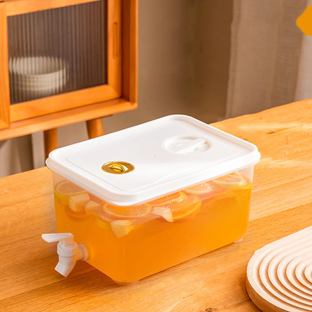 

3.5/5/10L High Temperature Resistance Iced Juice Dispenser with Spigot Filter Design Water Jug for Fridge/Parties/Home Daily Use