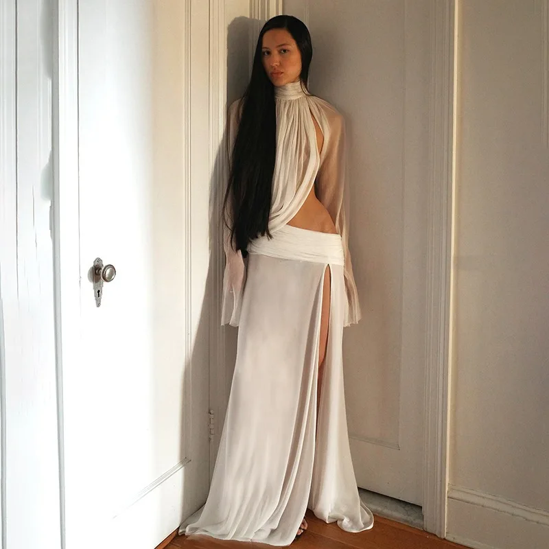 

2026 New Perspective Turtleneck Horn-sleeved Top Split-ended Long Skirt Set