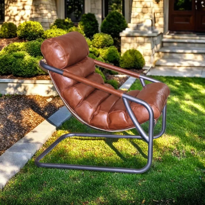 Light luxury retro rotten chair leather sofa chair antique first layer cowhide forged wrought iron armrest single leisure chair