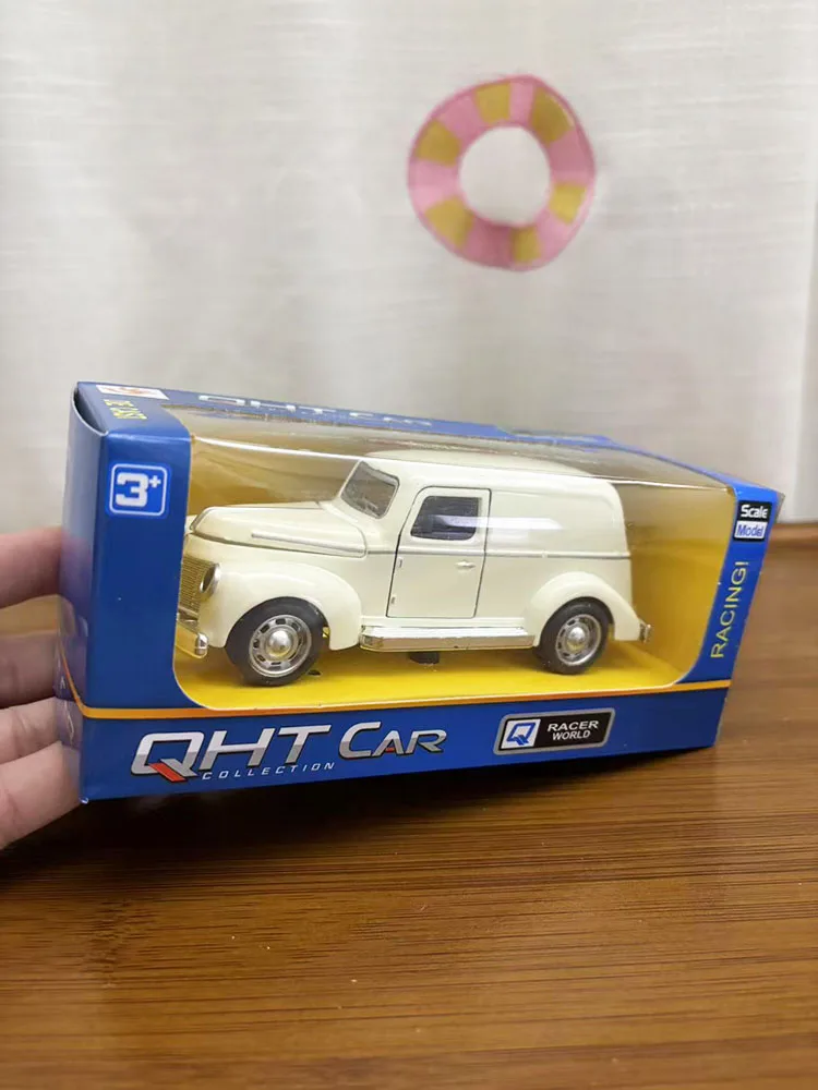 

1:32 сплав Fute No. 3-х пикапов, классическая винтажная модель автомобиля, имитация звука и света