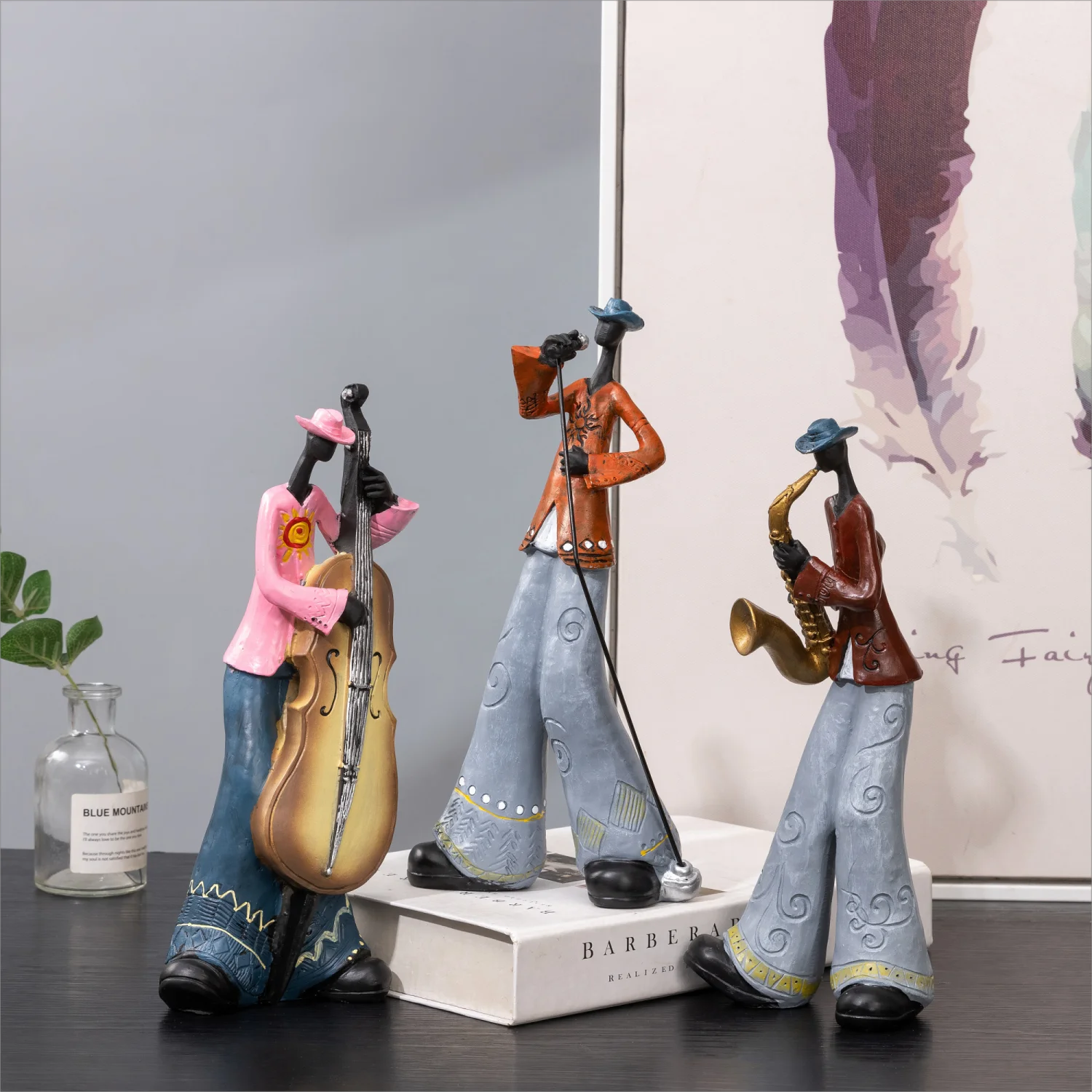 1 resin band statue, creative instrument model sculpture, Nordic style home decoration for living room, porch, and study