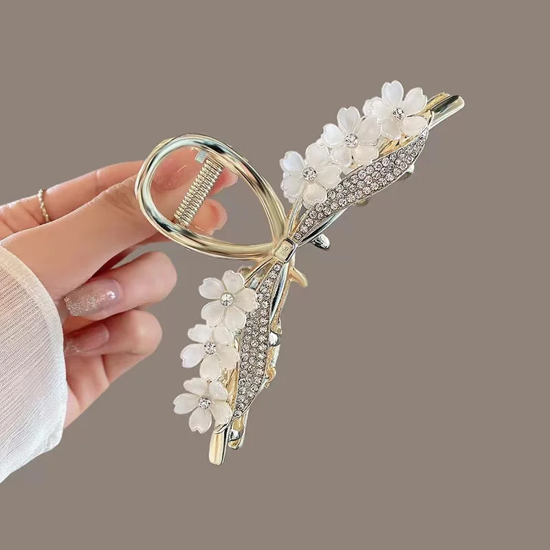 10.5cm Note Hairpin For Women Shiny Color Ponytail Hair Claw Hair Clips Ladies Pearl Rhinestone Butterfly Hair Accessories