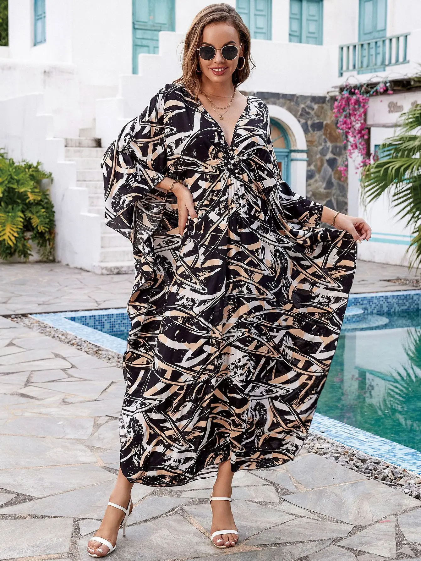 المرأة مثير فتحة رقبة على شكل V بوهو مخطط بيكيني التستر ، فضفاض ، بوهيمي ، عطلة ، عطلة ، قفطان ، ثوب سباحة طويل ، فستان شاطئ