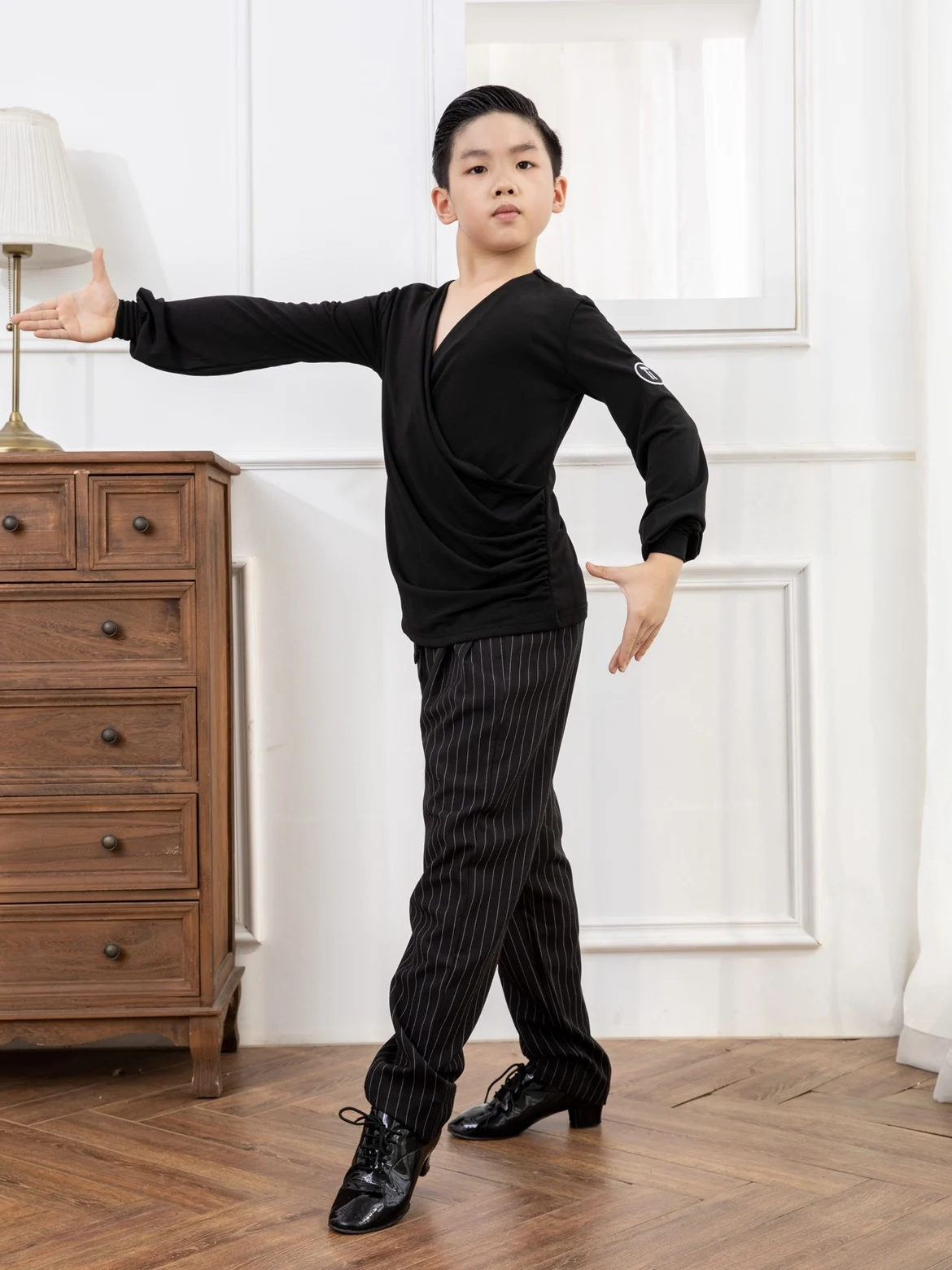 Dança latina desempenho trajes para meninos camisa de treinamento bolso colarinho lanterna manga longa superior latina prática roupas dn13933