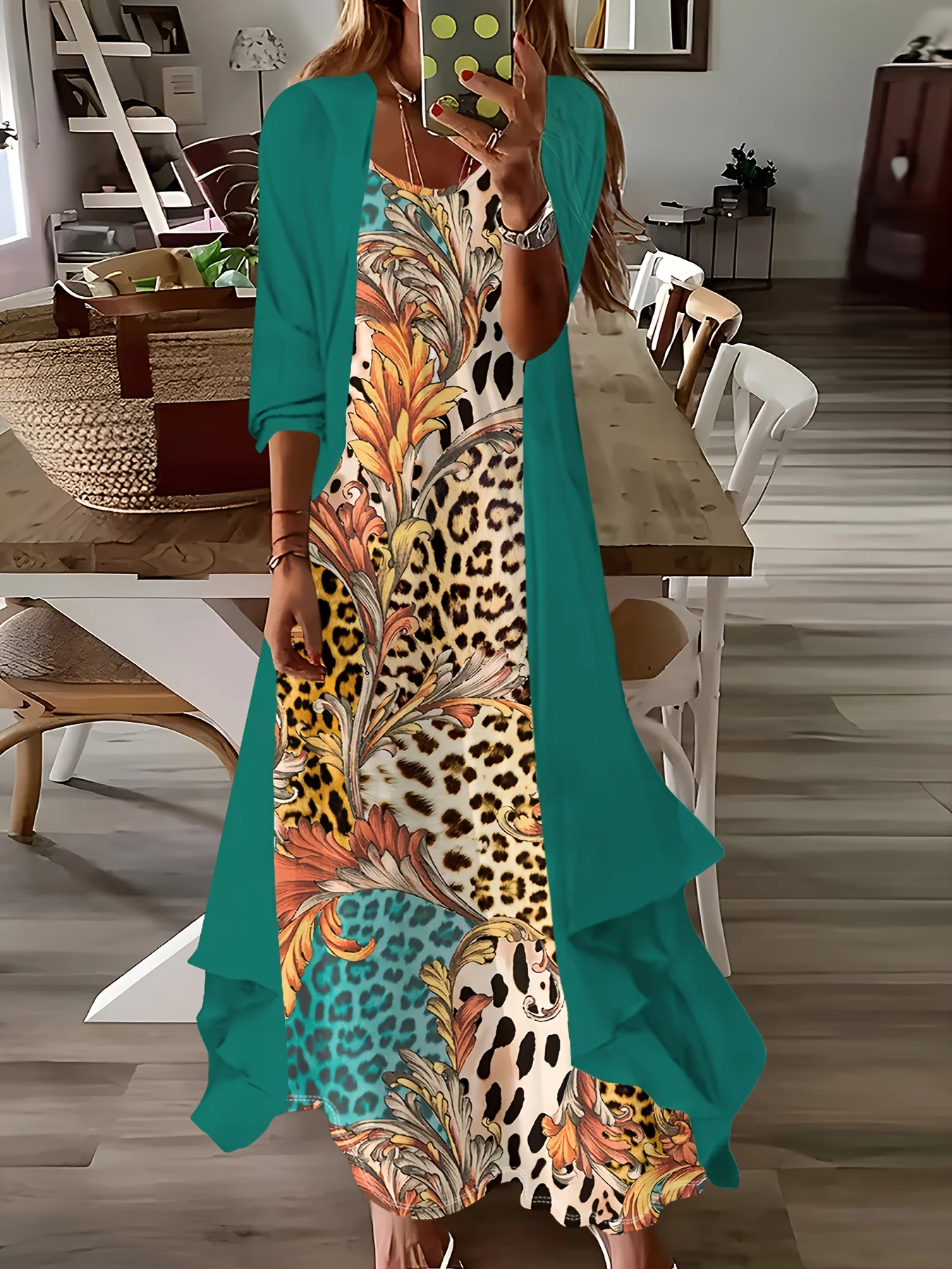 

Повседневный костюм с леопардовым цветочным принтом синего цвета