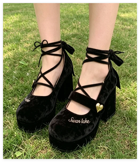 Japanese Vintage Lolita Round Head Square Heel Shoes Ballet New Velvet Letter Embroidered Bow High Heel Pumps Shoes Women