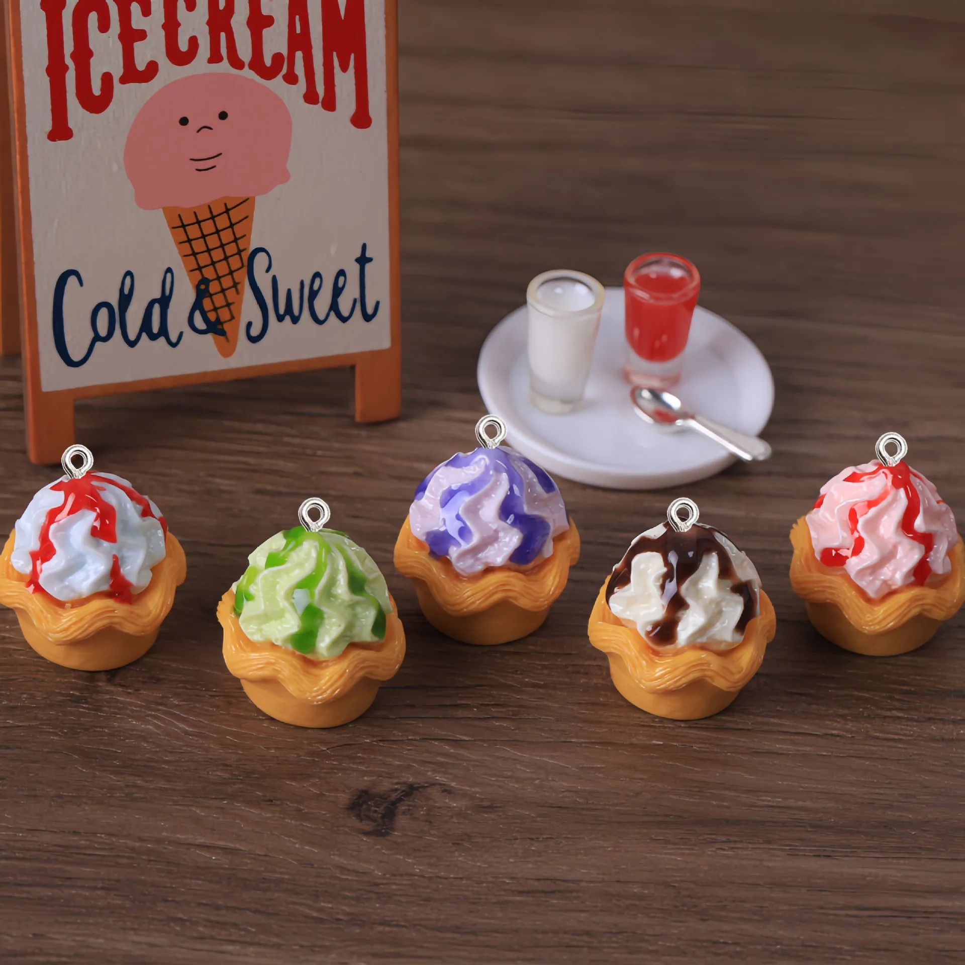 10Pcs Simulation Ice Cream Resin Pendants Colorful Fake Food Dessert Charms For DIY Earrings Keychain Jewelry Making Art Hook