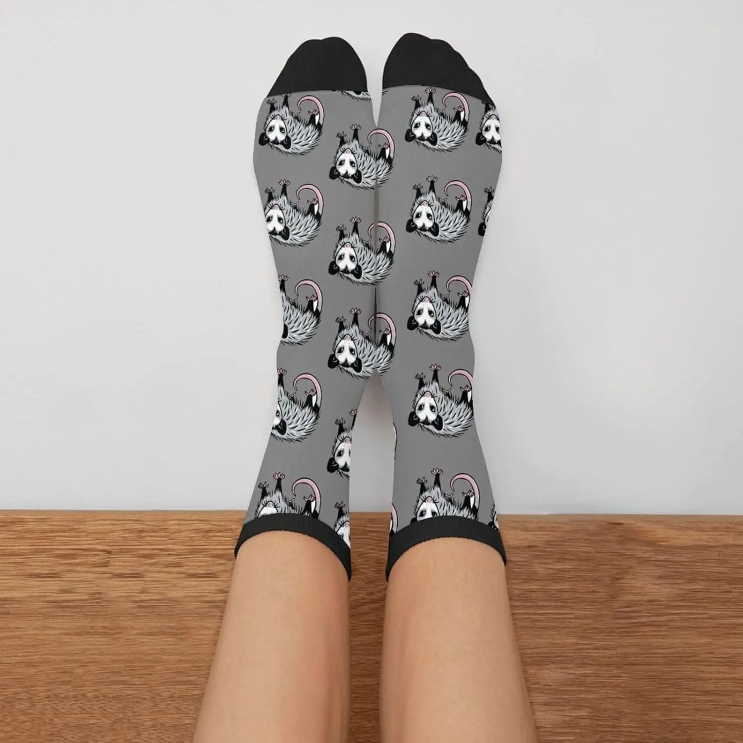 ถุงเท้าลำลองตลกขบขันแปลกใหม่สำหรับผู้ชายและผู้หญิง