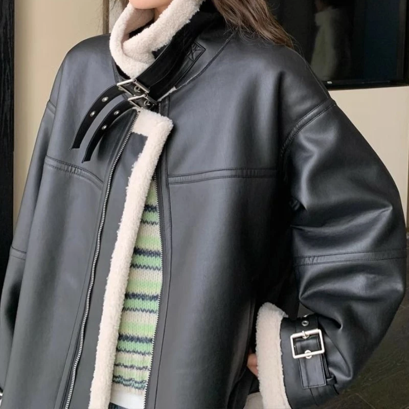 2025 블랙 가을 겨울 인조 모피 가죽 재킷 두꺼운 신상 바이커 코트 양털 겨울 루즈 재킷