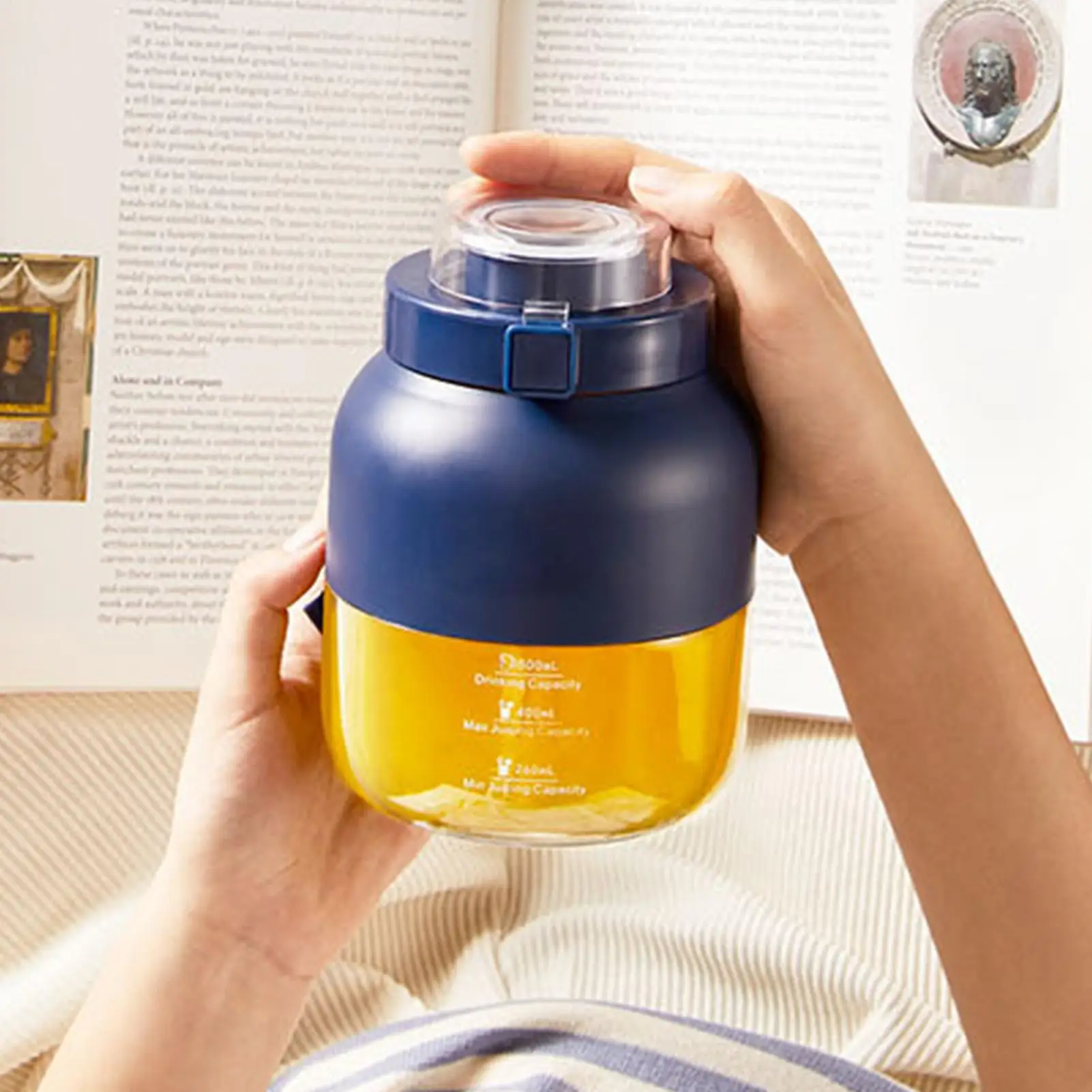 

Portable Blender Rechargeable Portable Mixer Wireless Shake Small Mixing Blender For Home Office Kitchen Living Room Garden