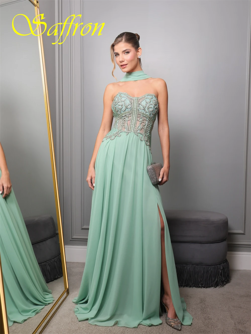 Gaun Malam Sifon Indah Kustom Gaun Prom Applique Anggun Gaun Acara Khusus Tanpa Lengan Tanpa Tali Mode