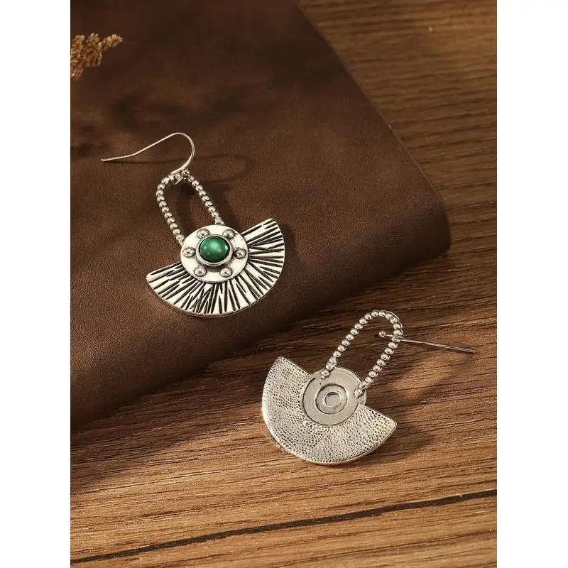 Vintage Ethnic Style women's Earrings Bohemian Style Unique Leaf fan-shaped Pendant Jewelry