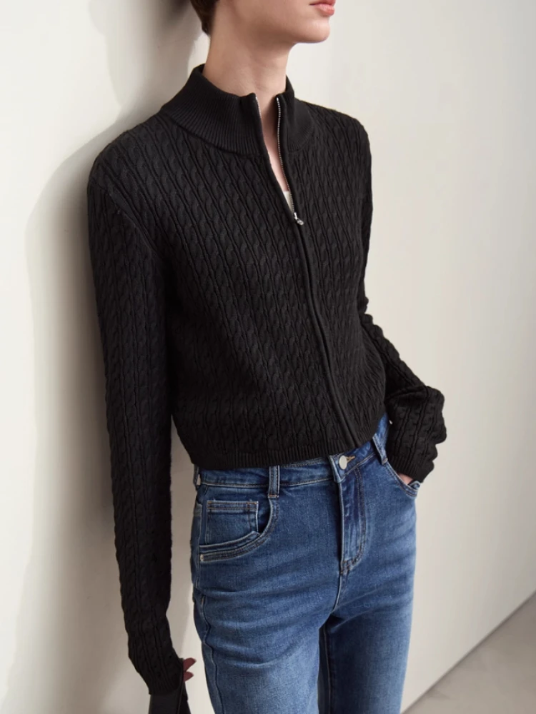 

AMII Minimalism Cardigan For Women 2025 Autumn New Casual Mock-neck Zipper Cardigans Lady Retro Short Knit Women's Top 12443209