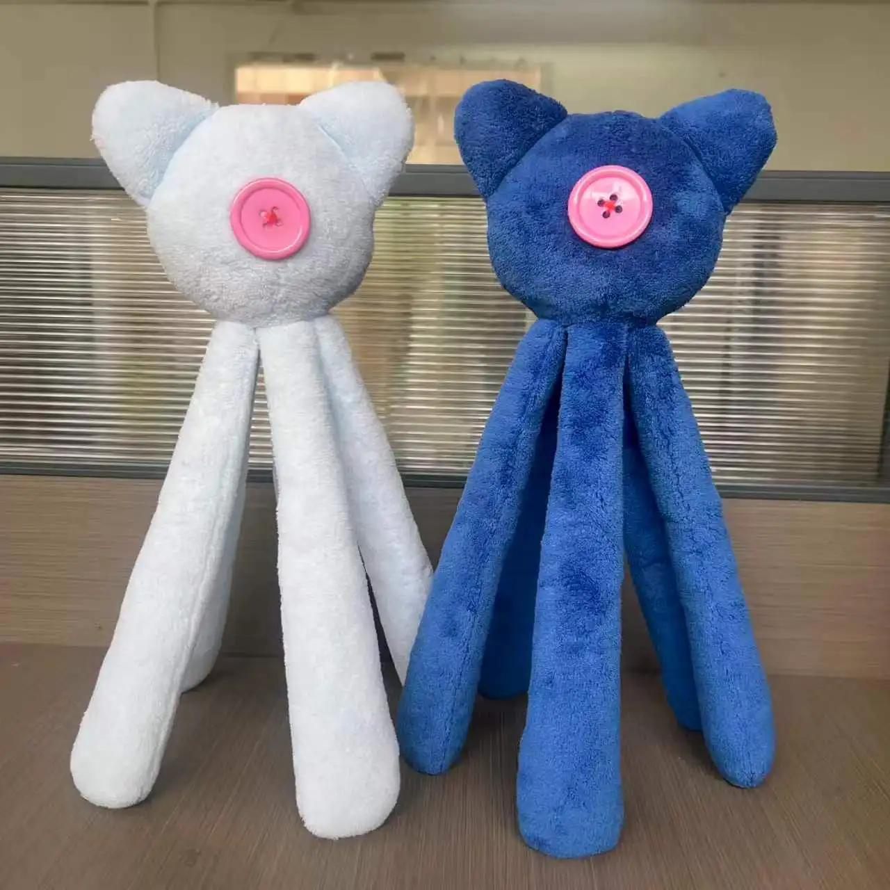 

Coraline Squid Plush Stuffed Doll Toy Cartoon Figure Soft Pillow Cute Collection Dolls Kawaii Ornament Kids Toys Birthday Gift
