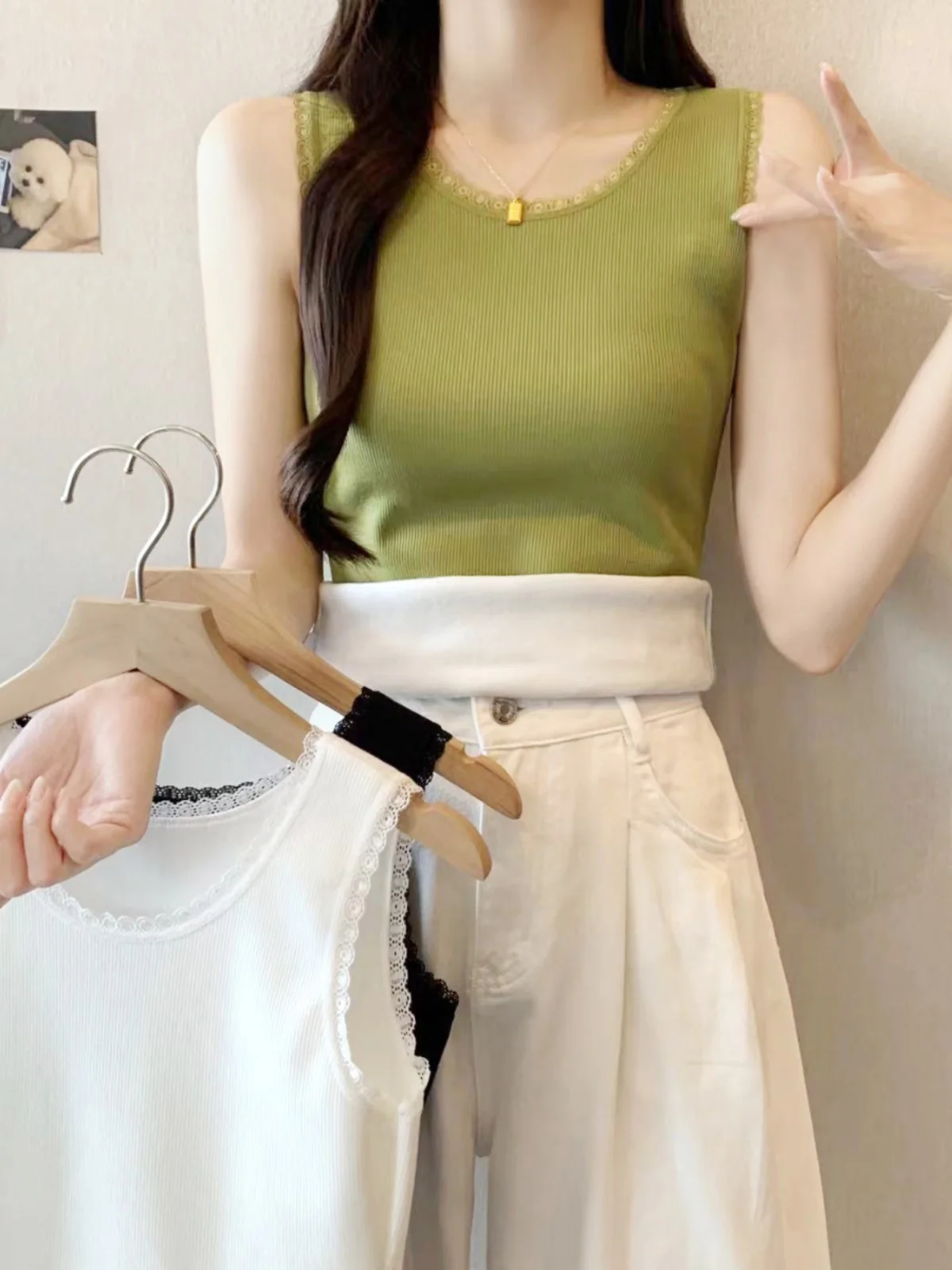 

Thickened Modal Lace Warm Strap Vest Women's Fleece Lined Slim Fit Inner Wear Base Layer Underwear Top plus Size