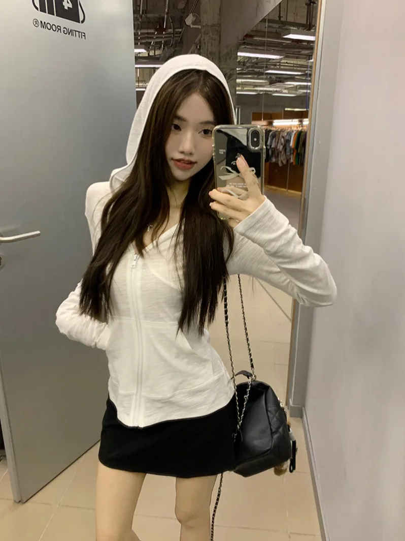 

Белый женский летний тонкий кардиган с капюшоном из ледяного шелка, укороченный, с завязками на талии, повседневный, для йоги, спортивный топ с длинным рукавом