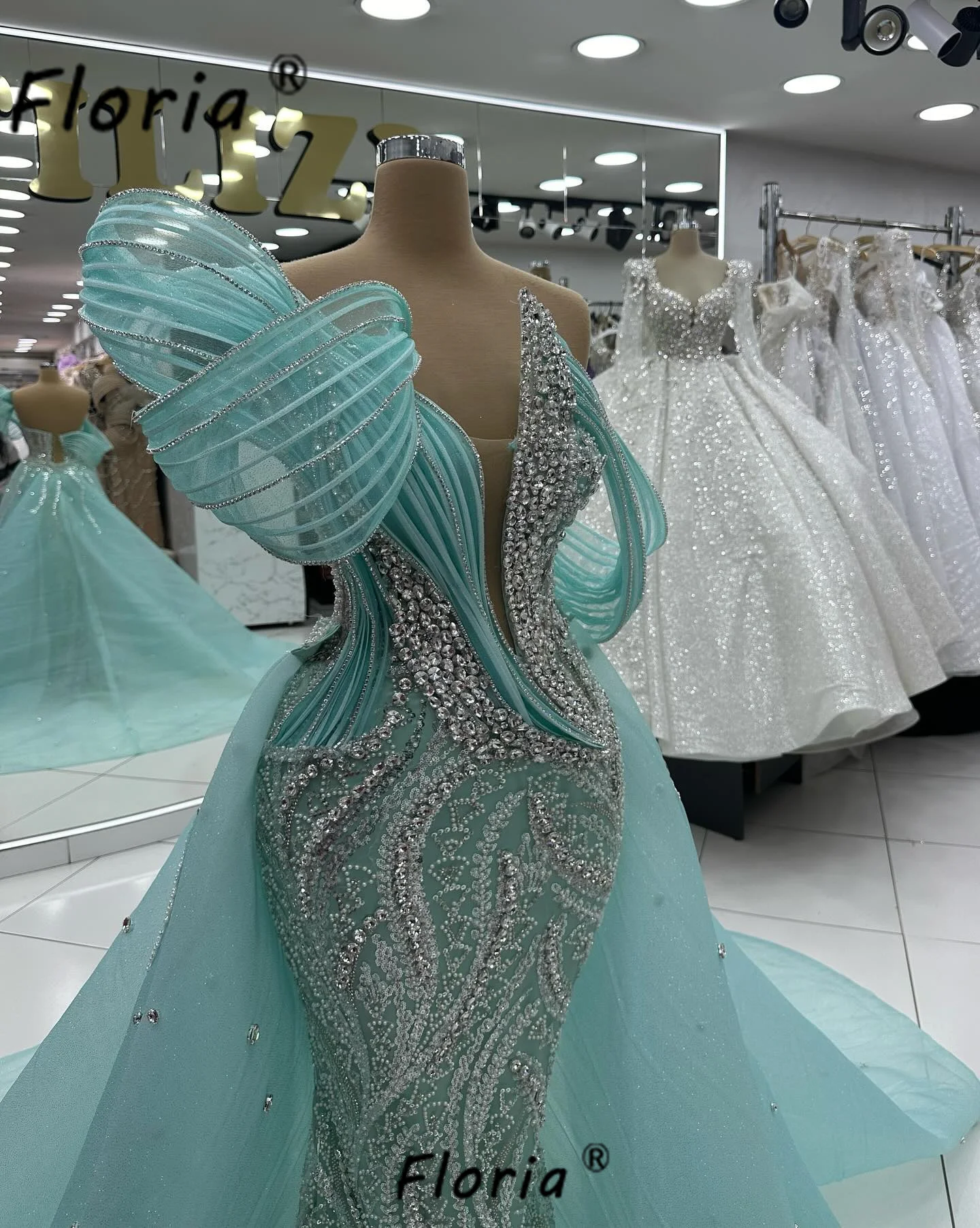 Personalizado de luxo hortelã verde frisado sereia vestidos festa dubai mulher contas cristal noite vestido casamento formal noche