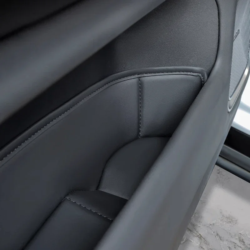 

Door Lower Door Slot Leather Storage Pocket Waterproof and Anti-fouling Interior Modification Accessories for Polestar 4 Tools
