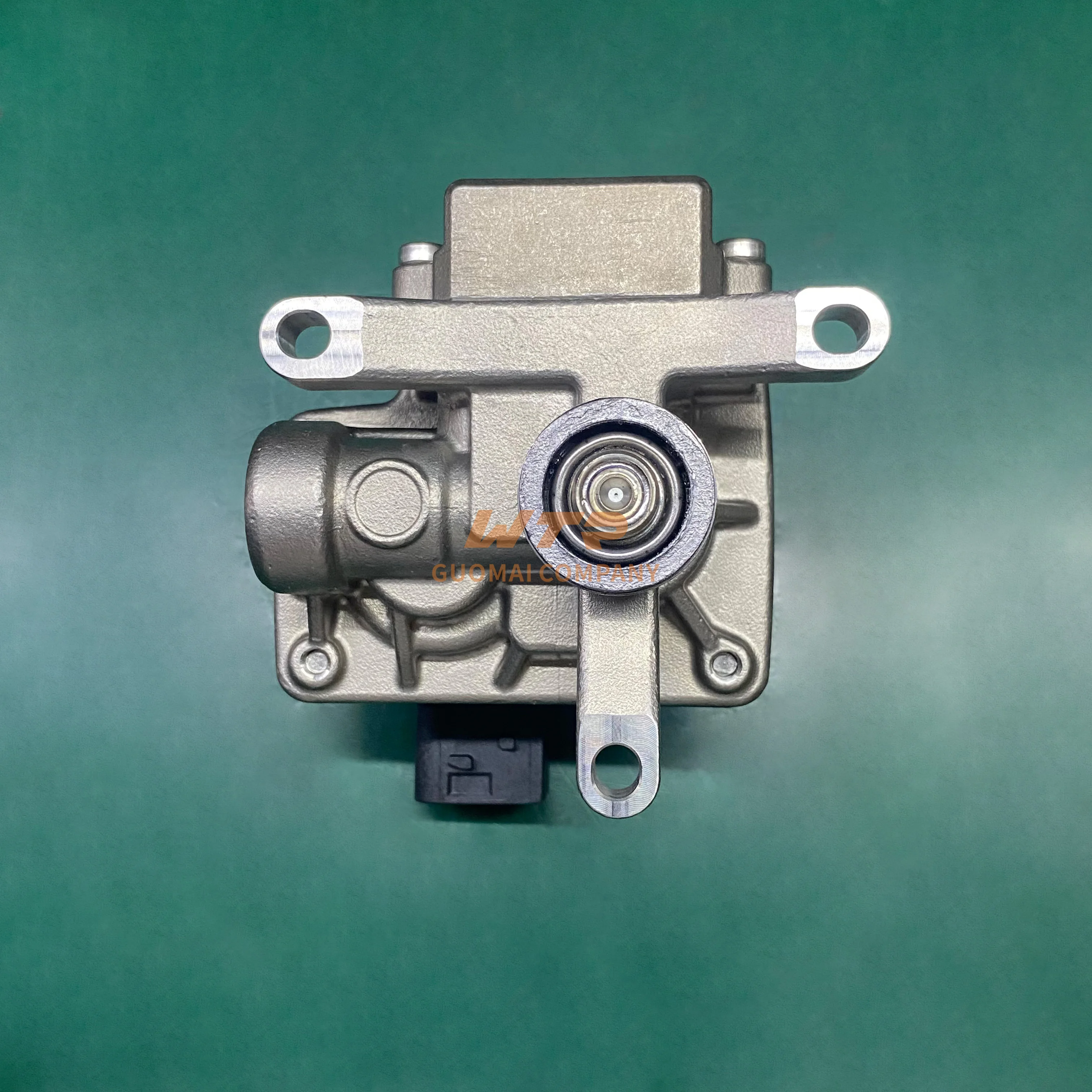 

Truck Accessories New Dosing Pump 2115847 A050S572 4377649 For D-A-F XF EURO 6