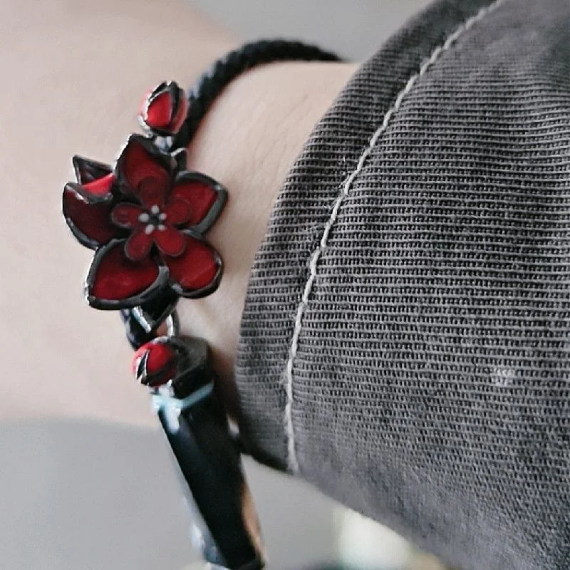 

New Wuthering Waves Game Chong Merchandise Design Sense Handsome Retro Style Flower Hand Adjustable Rope Toy Gift